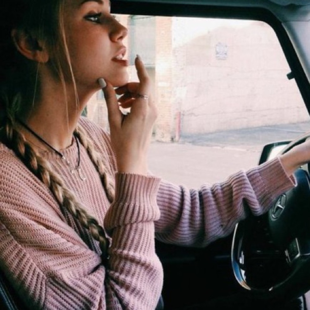 Brandy Melville Ollie Sweater